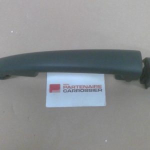 POIGNEE DE PORTE